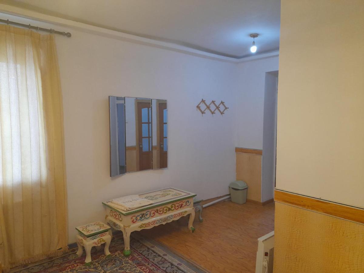Gana's Guest House&Tours Oulan-Bator Extérieur photo