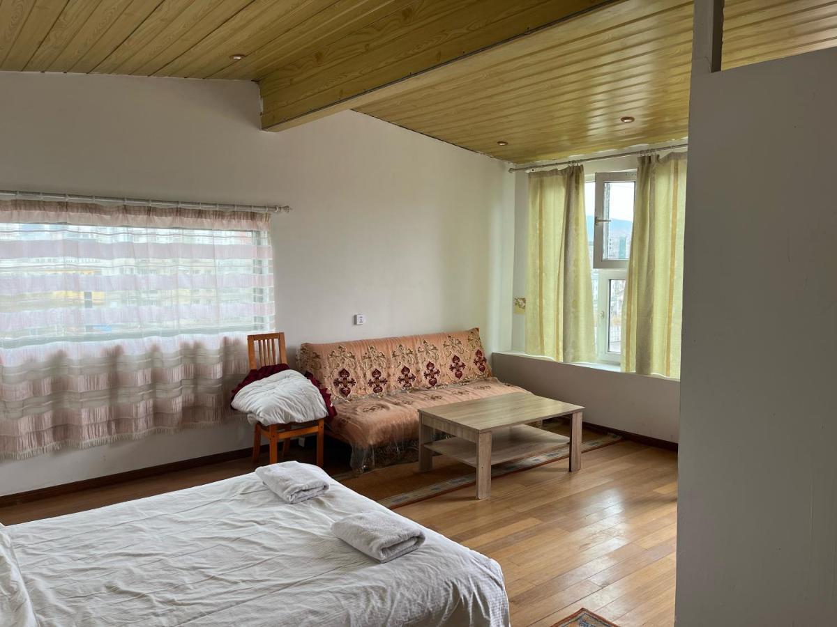 Gana's Guest House&Tours Oulan-Bator Extérieur photo