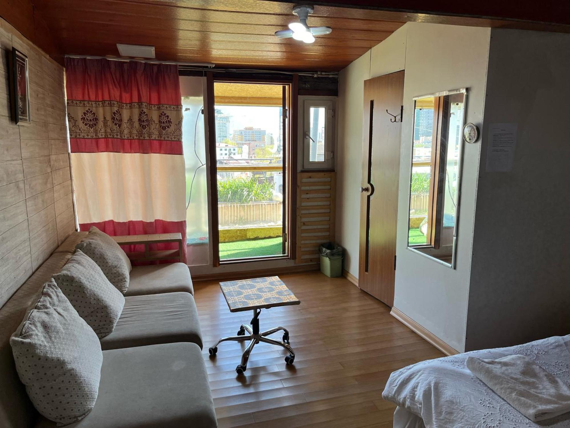 Gana's Guest House&Tours Oulan-Bator Extérieur photo